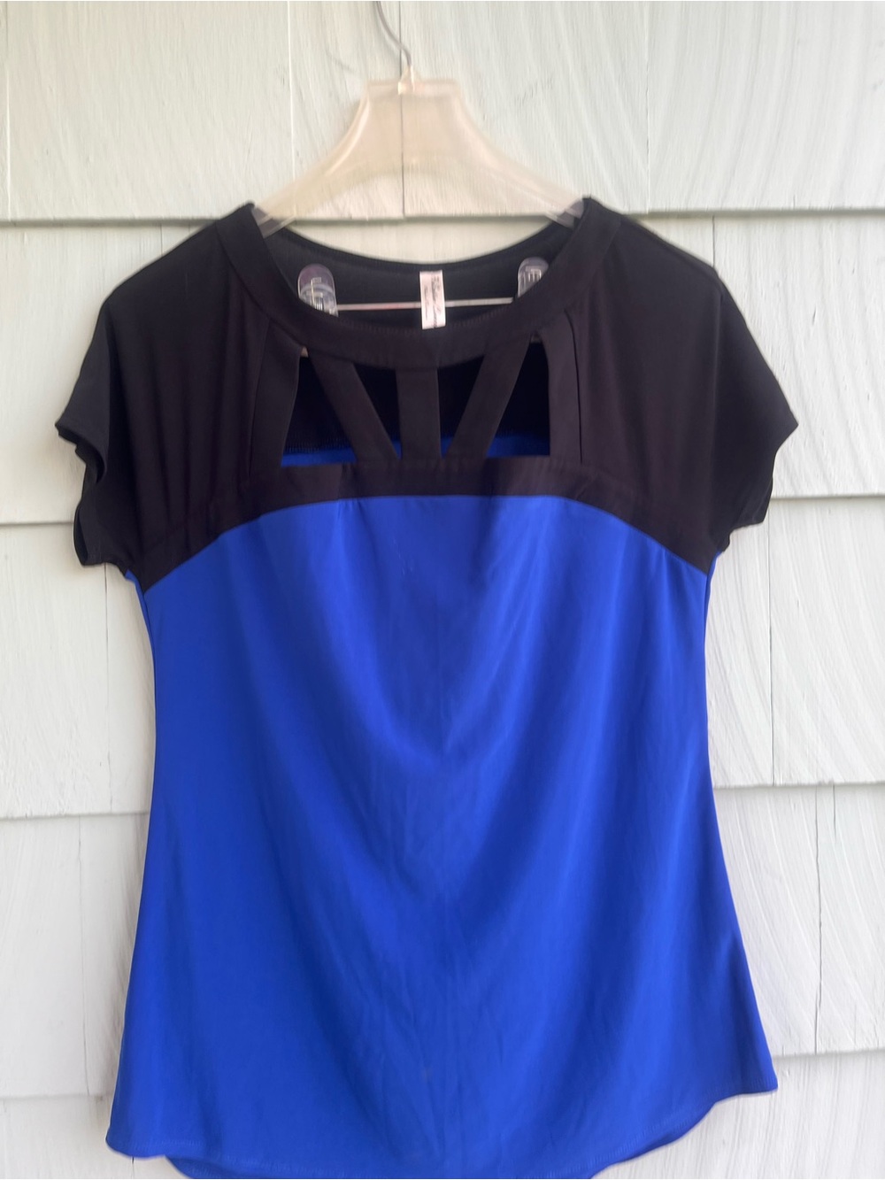 PerSeption Concept Black and Royal Blue Short Sleeve Cutout Top
